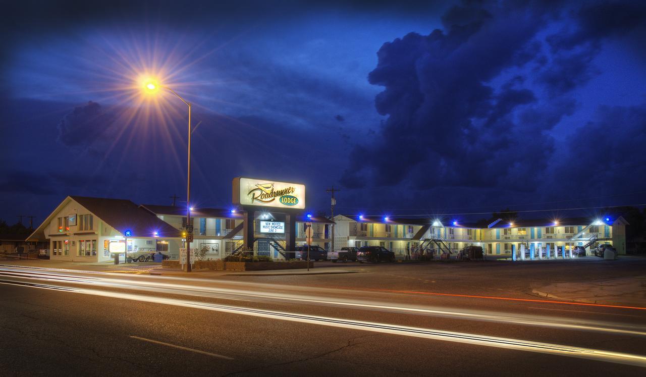 Roadrunner Lodge Motel トゥクムカリ エクステリア 写真